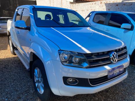 VOLKSWAGEN Amarok 2.0 16V 4X4 CABINE DUPLA HIGHLINE TURBO INTERCOOLER AUTOMÁTICO, Foto 8 VOLKSWAGEN Amarok 2.0 16V 4X4 CABINE DUPLA HIGHLINE TURBO INTERCOOLER AUTOMÁTICO, Foto 8