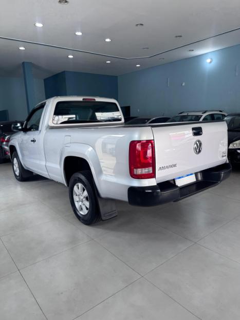 VOLKSWAGEN Amarok 2.0 16V 4X4 CABINE SIMPLES TURBO INTERCOOLER, Foto 8 VOLKSWAGEN Amarok 2.0 16V 4X4 CABINE SIMPLES TURBO INTERCOOLER, Foto 8