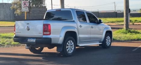 VOLKSWAGEN Amarok 2.0 16V 4X4 CABINE DUPLA COMFORTLINE TURBO INTERCOOLER AUTOM�TICO, Foto 2