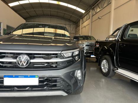 VOLKSWAGEN Amarok 3.0 V6 CABINE DUPLA HIGHLINE EXTREME 4X4 TURBO INTERCOOLER AUTOM�TICO, Foto 4