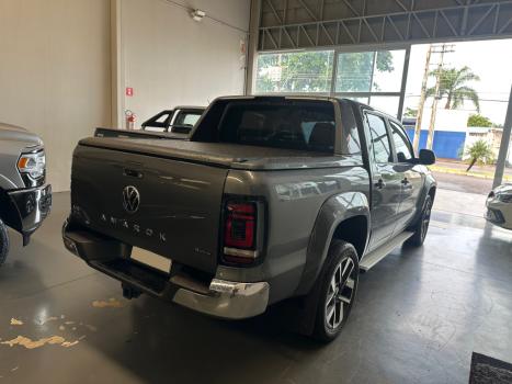 VOLKSWAGEN Amarok 3.0 V6 CABINE DUPLA HIGHLINE EXTREME 4X4 TURBO INTERCOOLER AUTOM�TICO, Foto 8