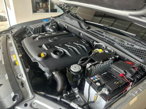VOLKSWAGEN Amarok 3.0 V6 CABINE DUPLA HIGHLINE EXTREME 4X4 TURBO INTERCOOLER AUTOM�TICO, Foto 8