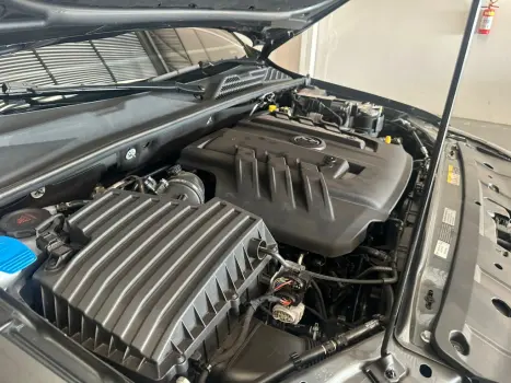 VOLKSWAGEN Amarok 3.0 V6 CABINE DUPLA HIGHLINE EXTREME 4X4 TURBO INTERCOOLER AUTOM�TICO, Foto 7