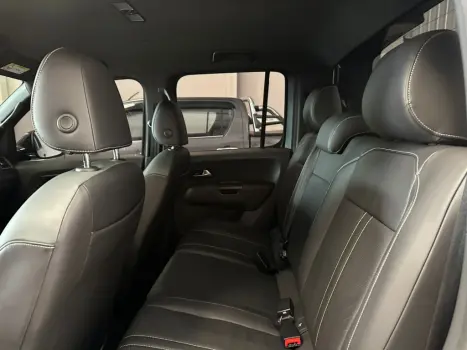 VOLKSWAGEN Amarok 3.0 V6 CABINE DUPLA HIGHLINE EXTREME 4X4 TURBO INTERCOOLER AUTOM�TICO, Foto 17