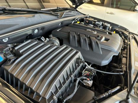 VOLKSWAGEN Amarok 3.0 V6 CABINE DUPLA HIGHLINE EXTREME 4X4 TURBO INTERCOOLER AUTOM�TICO, Foto 8