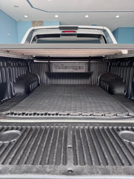 VOLKSWAGEN Amarok 3.0 V6 CABINE DUPLA HIGHLINE EXTREME 4X4 TURBO INTERCOOLER AUTOMTICO, Foto 17
