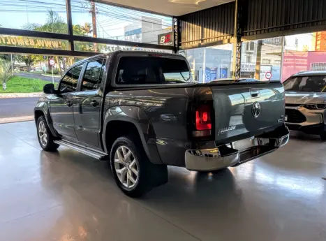 VOLKSWAGEN Amarok 3.0 V6 CABINE DUPLA HIGHLINE 4X4 TURBO INTERCOOLER AUTOMTICO, Foto 4