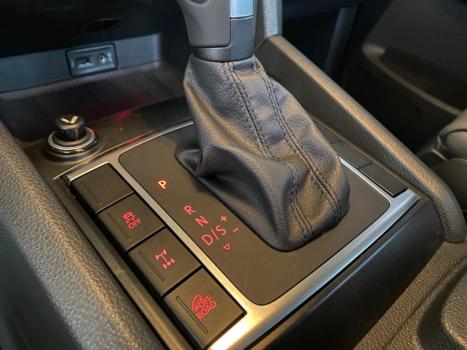 VOLKSWAGEN Amarok 3.0 V6 CABINE DUPLA HIGHLINE 4X4 TURBO INTERCOOLER AUTOMTICO, Foto 14