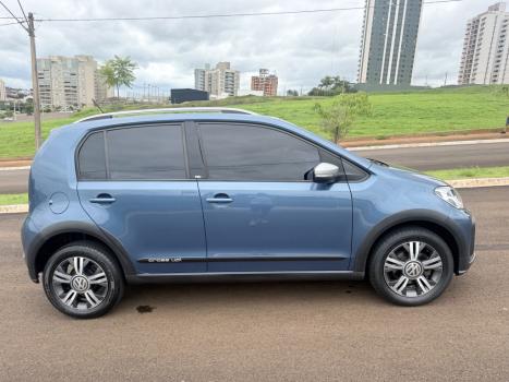 VOLKSWAGEN Cross UP 1.0 12V 4P TSI FLEX, Foto 1