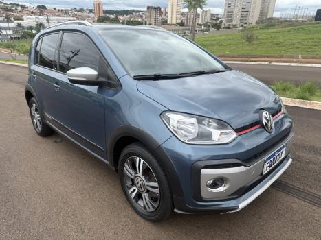 VOLKSWAGEN Cross UP 1.0 12V 4P TSI FLEX, Foto 10