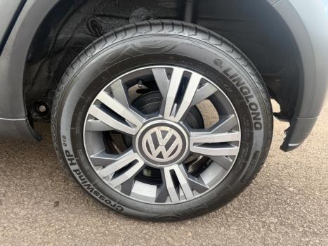 VOLKSWAGEN Cross UP 1.0 12V 4P TSI FLEX, Foto 14