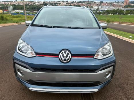 VOLKSWAGEN Cross UP 1.0 12V 4P TSI FLEX, Foto 3