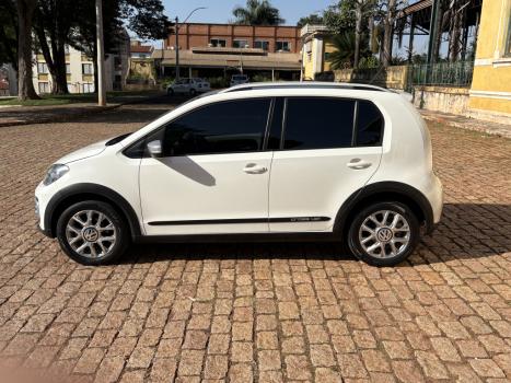 VOLKSWAGEN Cross UP 1.0 12V 4P TSI FLEX, Foto 2