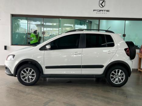 VOLKSWAGEN Crossfox 1.6 4P FLEX, Foto 2