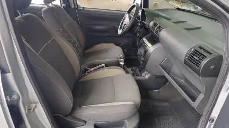 VOLKSWAGEN Crossfox 1.6 4P FLEX, Foto 9