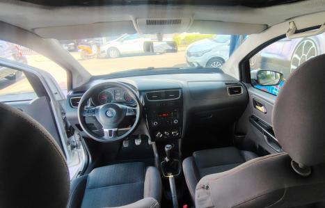 VOLKSWAGEN Crossfox 1.6 4P FLEX, Foto 6