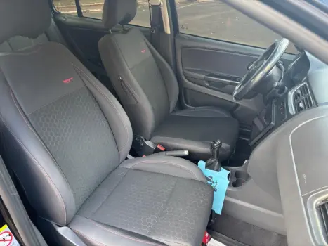 VOLKSWAGEN Crossfox 1.6 4P FLEX, Foto 12