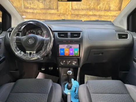 VOLKSWAGEN Crossfox 1.6 4P FLEX, Foto 15