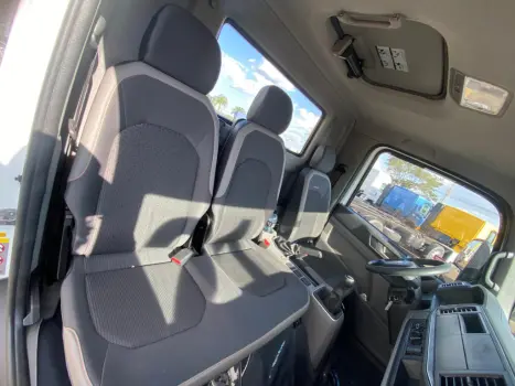 VOLKSWAGEN Delivery EXPRESS, Foto 5 VOLKSWAGEN Delivery EXPRESS, Foto 5