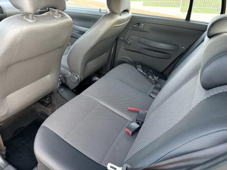 VOLKSWAGEN Fox 1.0 4P FLEX, Foto 16