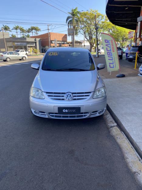 VOLKSWAGEN Fox 1.0 4P FLEX, Foto 3 VOLKSWAGEN Fox 1.0 4P FLEX, Foto 3