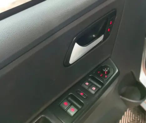 VOLKSWAGEN Fox 1.0 4P BLUEMOTION FLEX, Foto 8