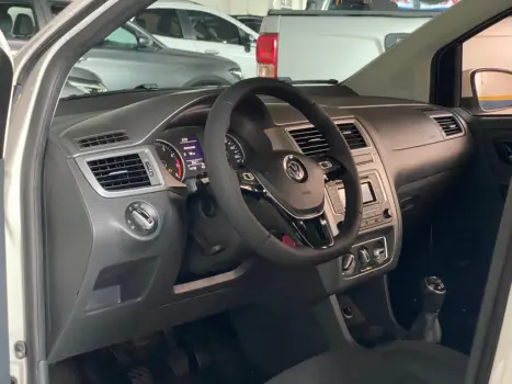 VOLKSWAGEN Fox 1.0 4P COMFORTLINE FLEX, Foto 7