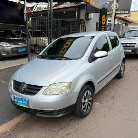 VOLKSWAGEN Fox 1.0 4P TREND FLEX, Foto 1