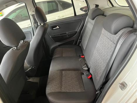 VOLKSWAGEN Fox 1.0 FLEX, Foto 10