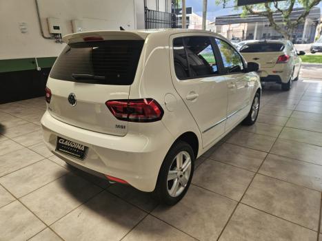 VOLKSWAGEN Fox 1.6 16V 4P MSI HIGHLINE FLEX, Foto 2