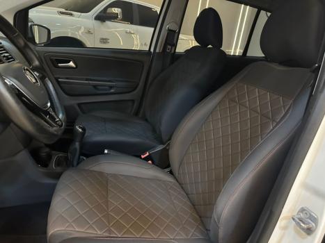 VOLKSWAGEN Fox 1.6 16V 4P MSI HIGHLINE FLEX, Foto 9
