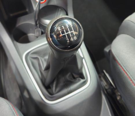 VOLKSWAGEN Fox 1.6 16V 4P MSI HIGHLINE FLEX, Foto 13