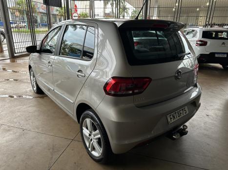 VOLKSWAGEN Fox 1.6 16V 4P MSI HIGHLINE FLEX, Foto 3