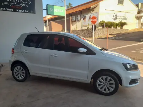 VOLKSWAGEN Fox 1.6 4P TRENDLINE FLEX, Foto 4