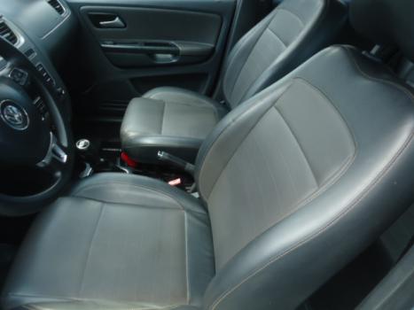 VOLKSWAGEN Fox 1.6 4P HIGHLINE FLEX, Foto 3 VOLKSWAGEN Fox 1.6 4P HIGHLINE FLEX, Foto 3