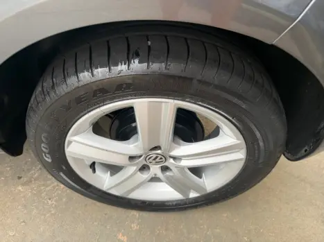 VOLKSWAGEN Fox 1.6 4P MSI COMFORTLINE FLEX, Foto 9