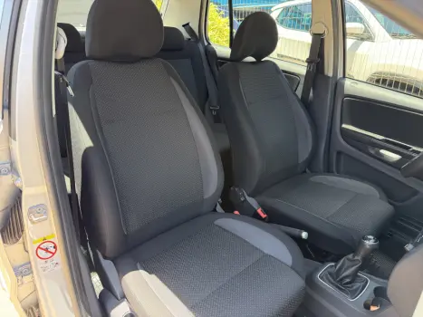 VOLKSWAGEN Fox 1.6 4P CONNECT FLEX, Foto 17