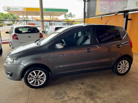 VOLKSWAGEN Fox 1.6 4P FLEX, Foto 3