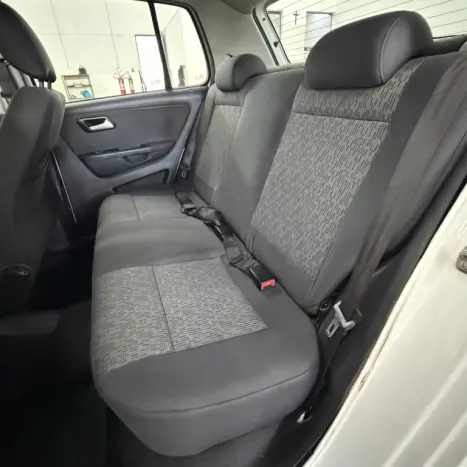 VOLKSWAGEN Fox 1.6 4P TREND FLEX, Foto 10