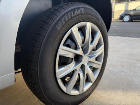 VOLKSWAGEN Fox 1.6 4P PLUS FLEX, Foto 6