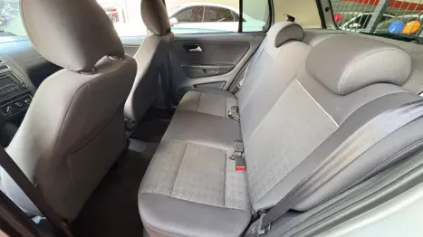 VOLKSWAGEN Fox 1.6 4P COMFORTLINE FLEX, Foto 13