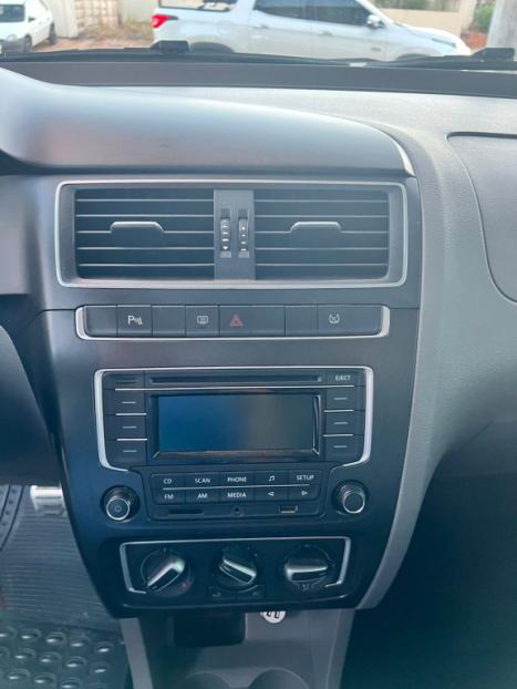 VOLKSWAGEN Fox 1.6 4P FLEX HIGHLINE I-MOTION AUTOMATIZADO, Foto 8