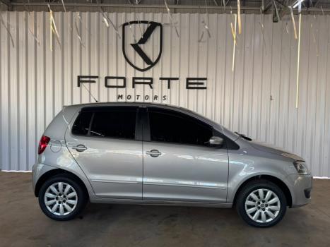 VOLKSWAGEN Fox 1.6 4P, Foto 2