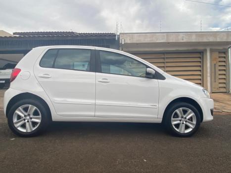 VOLKSWAGEN Fox 1.6 4P TREND FLEX, Foto 1