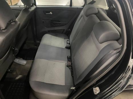 VOLKSWAGEN Fox 1.6 4P, Foto 9