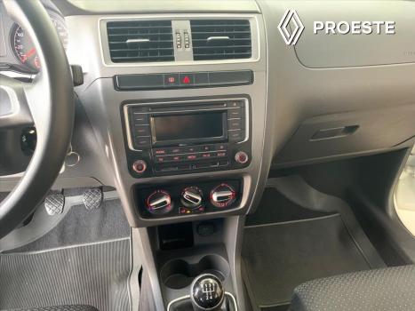 VOLKSWAGEN Fox 1.6 4P MSI TRENDLINE FLEX, Foto 14