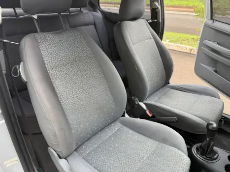 VOLKSWAGEN Fox 1.6 FLEX, Foto 13