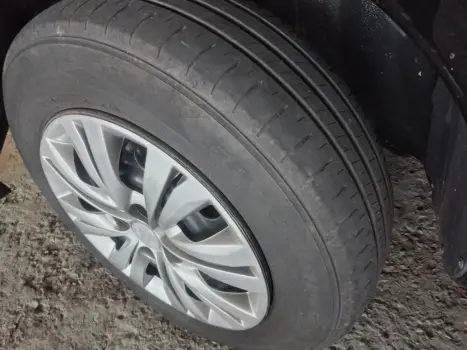 VOLKSWAGEN Gol 1.0 4P G4 TREND FLEX, Foto 6