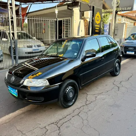 VOLKSWAGEN Gol 1.0 4P, Foto 2