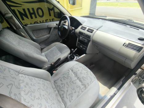 VOLKSWAGEN Gol 1.0 PLUS 4P, Foto 4